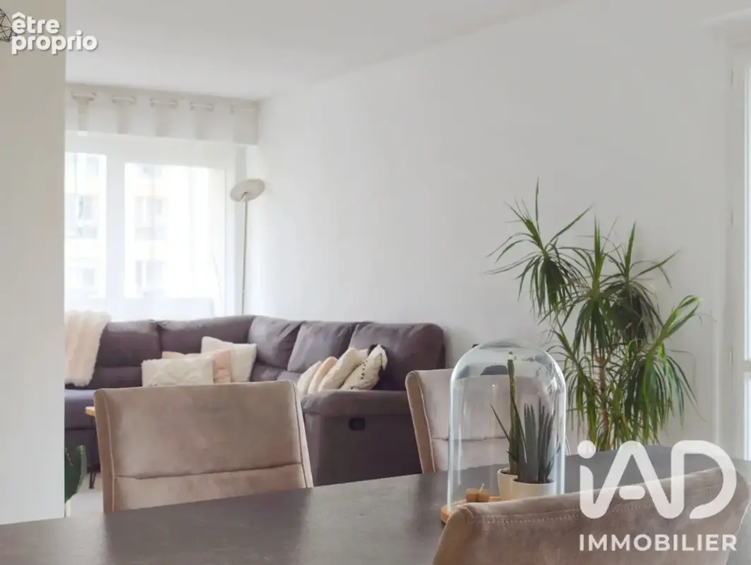 Photo 1 - Appartement à ELANCOURT