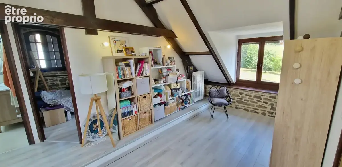  Coup de cœur à la campagne – Belle maison familiale 6 pièces de 140 m² avec véranda chauffée, dépendances, garages et jardin - photo 14