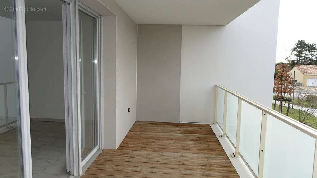 Appartement à AUZEVILLE-TOLOSANE