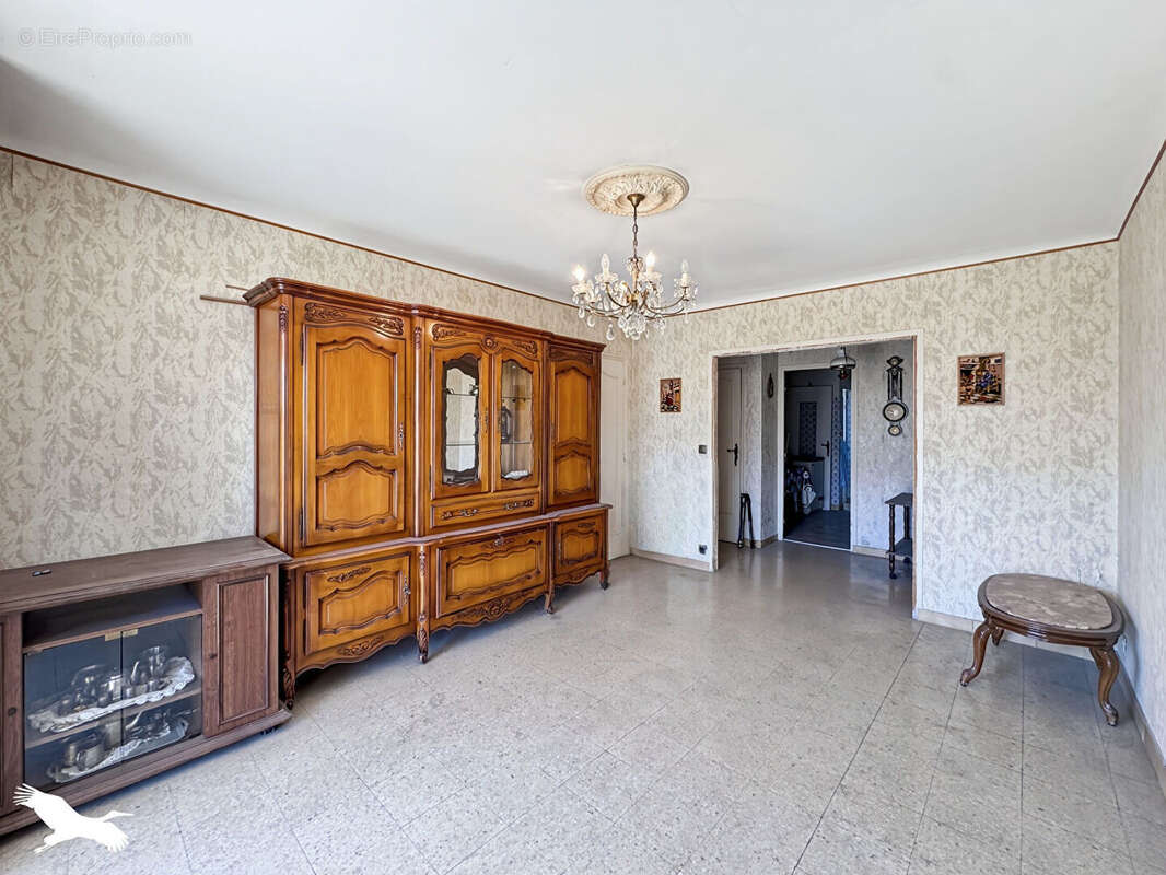 Appartement à MARSEILLE-11E