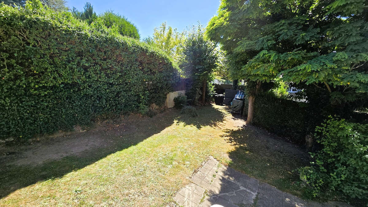 Maison à SAINT-LEU-LA-FORET