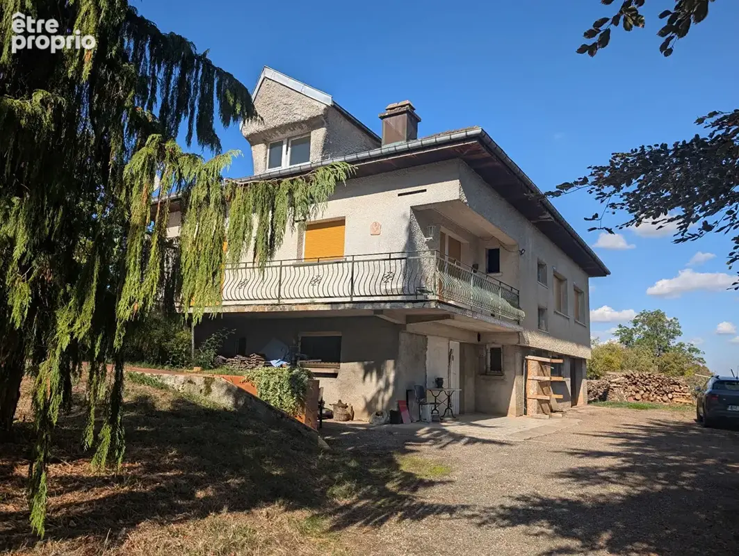 PONT SUR MADON - Maison familiale - 201.5 m2 - 5 Chambres - Vaste terrain - photo 1