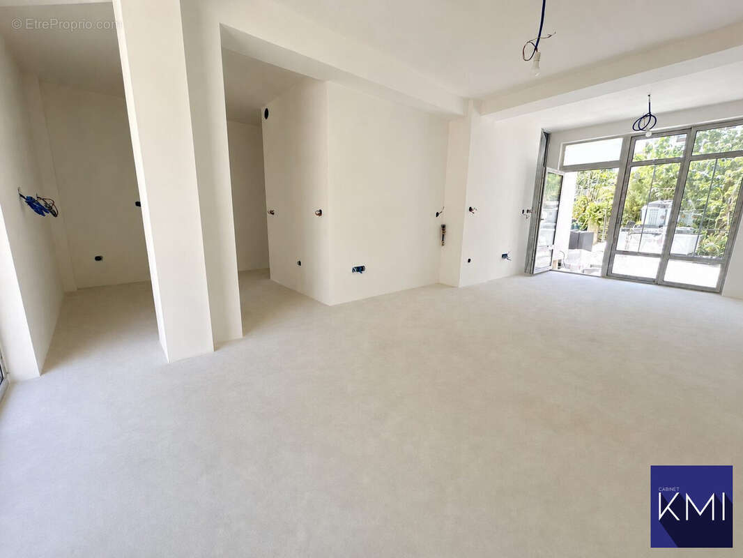 Appartement à PARIS-20E