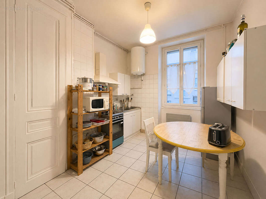 Appartement 42m² à lyon 7e arrondissement - photo 3