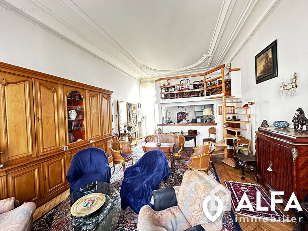 Appartement à ENGHIEN-LES-BAINS