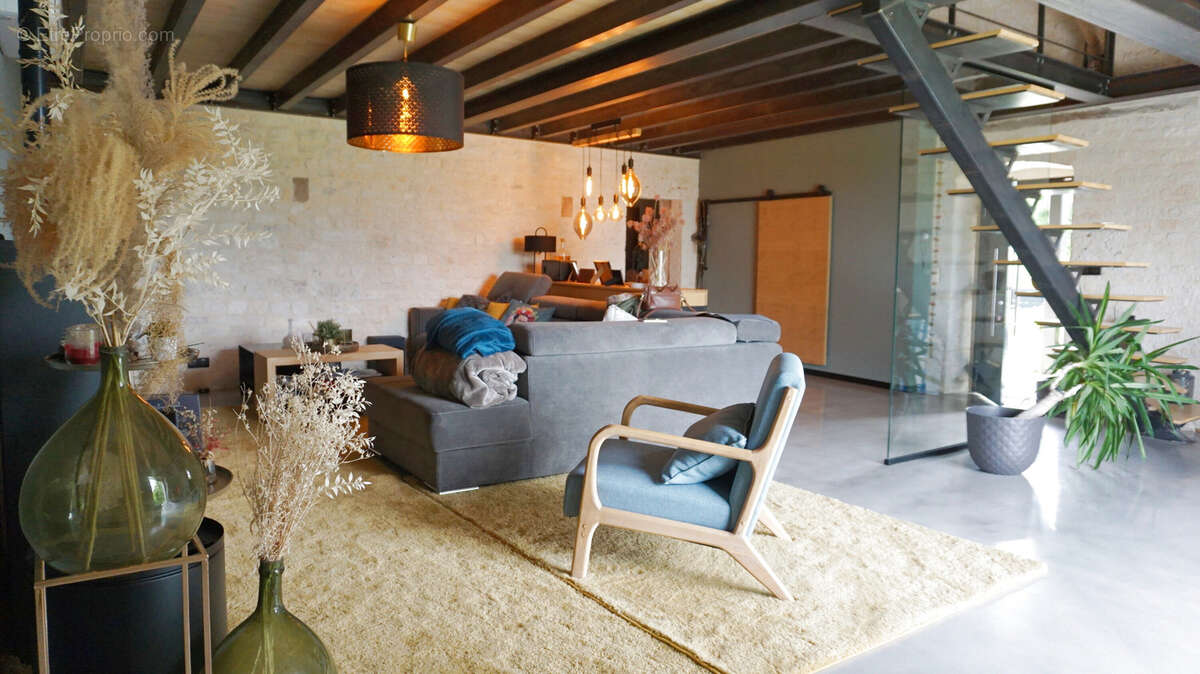 Maison à MONTDOUMERC