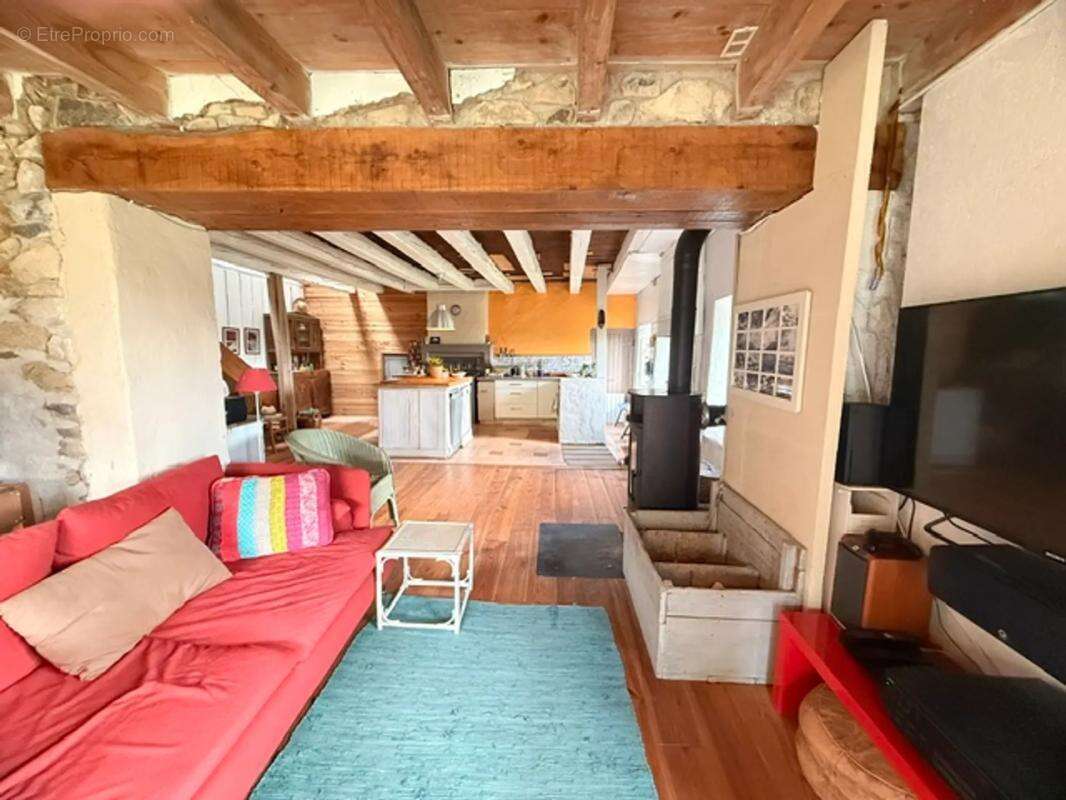 Maison à CHENELETTE
