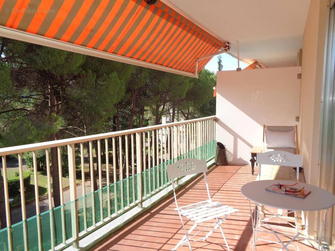  - Appartement à DRAGUIGNAN