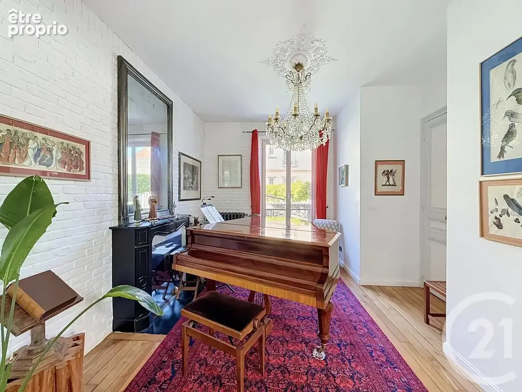 Maison 10 pièces 227 m² à vendre à Fontainebleau (77300) - photo 9