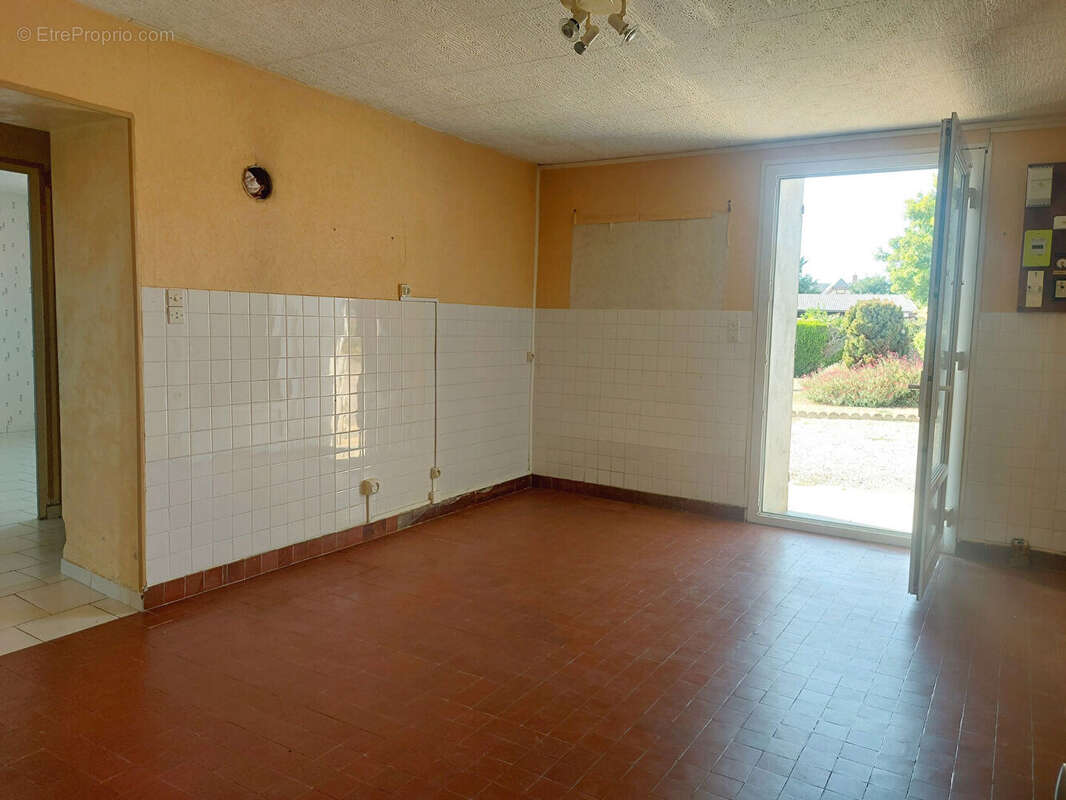 Maison Saint Just 4 pièce(s) 116 m2 - photo 5