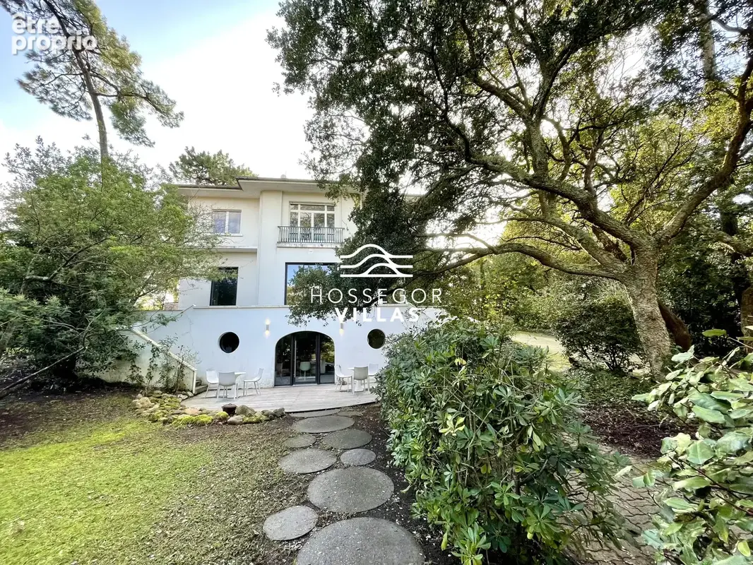 Villa helena - photo 2
