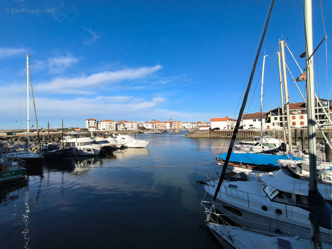 Appartement à CIBOURE