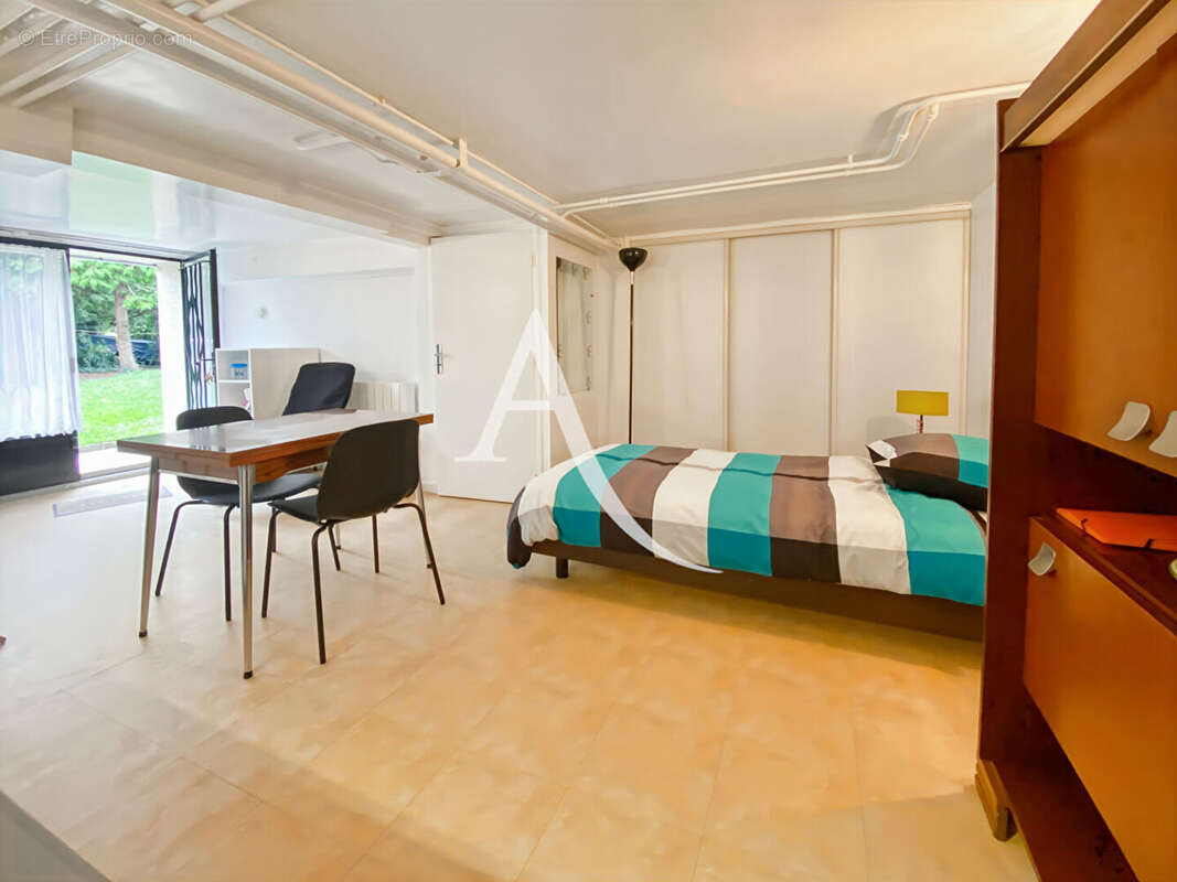 Appartement à BOIS-D'ARCY