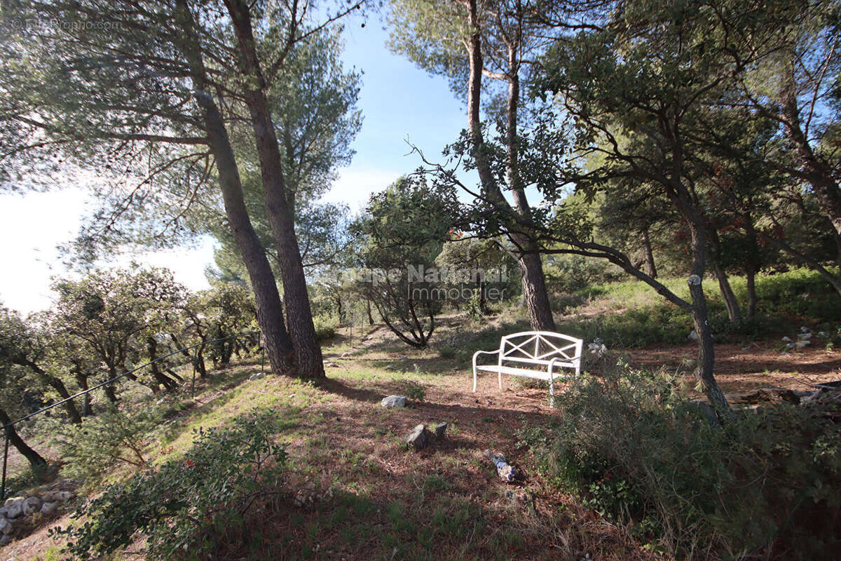 Maison à LE BARROUX