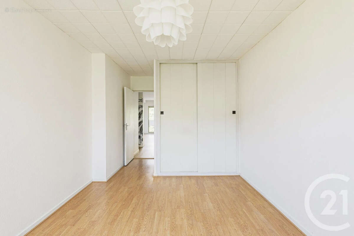 Appartement 82 m² à Grenoble  - photo 9