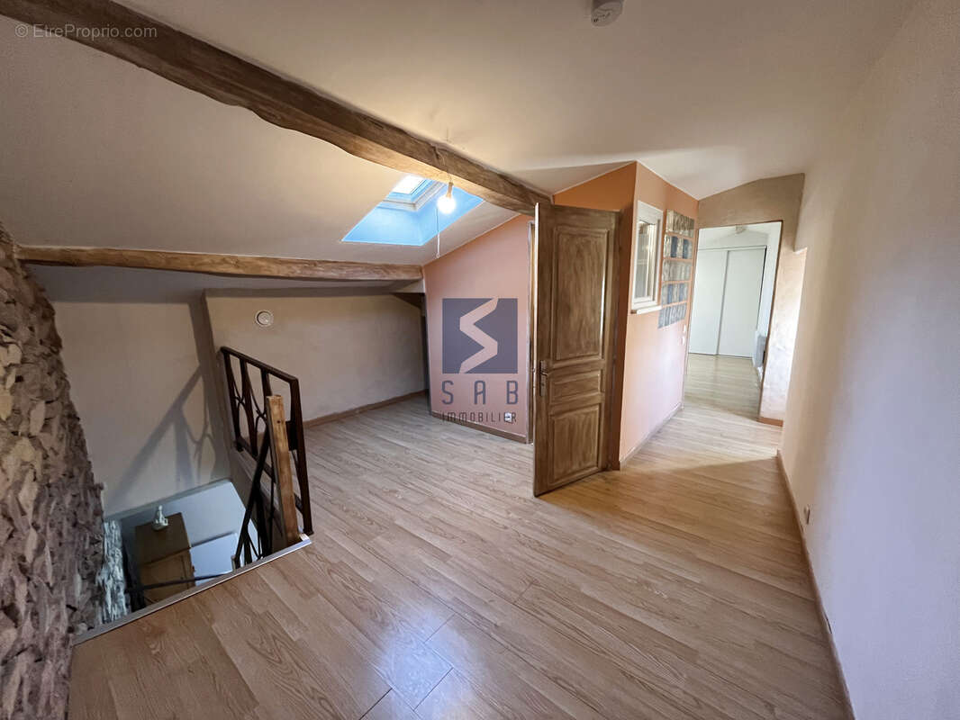 Maison à PRIVAS