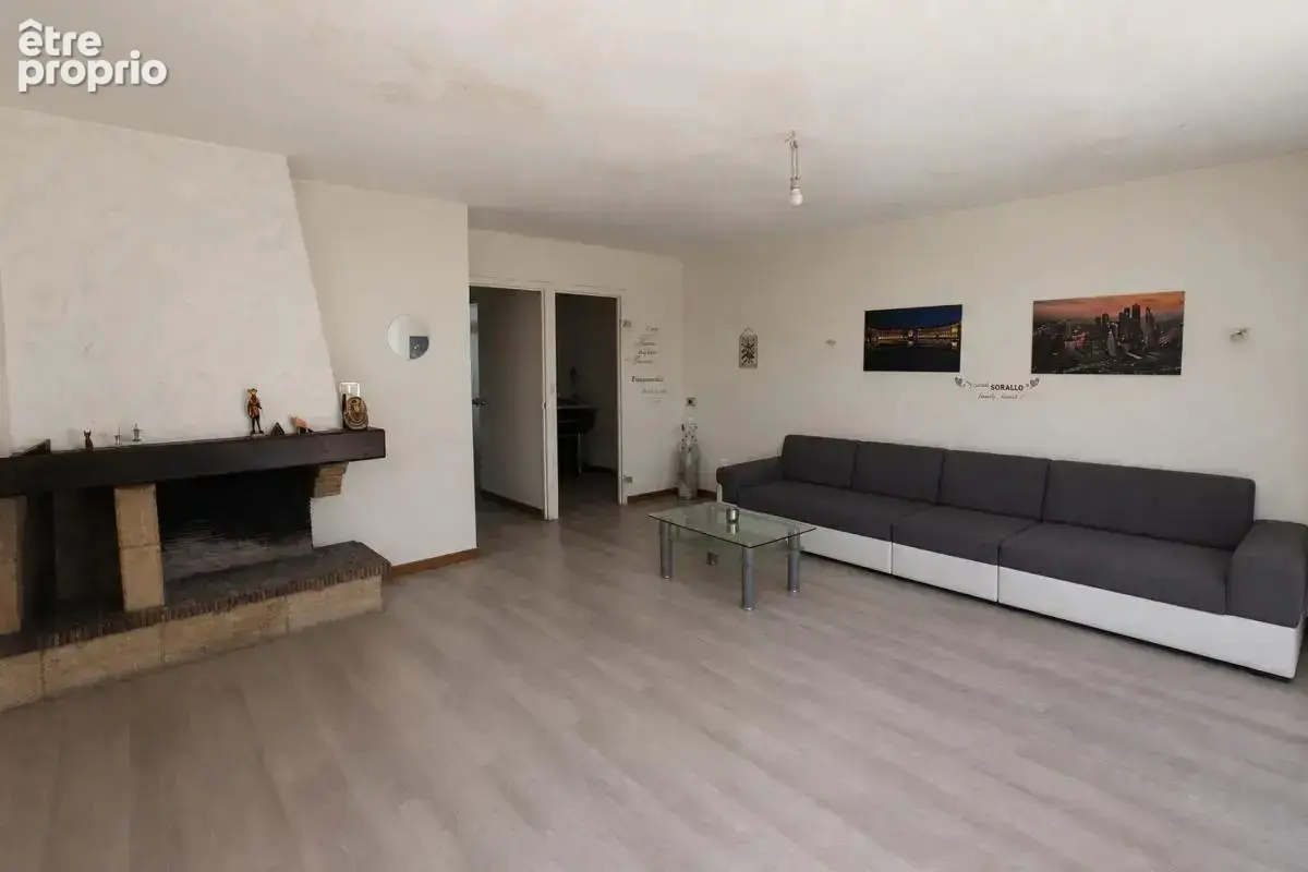 Maison 105 m² + 130 m² à aménager – Saint-Estèphe - photo 2