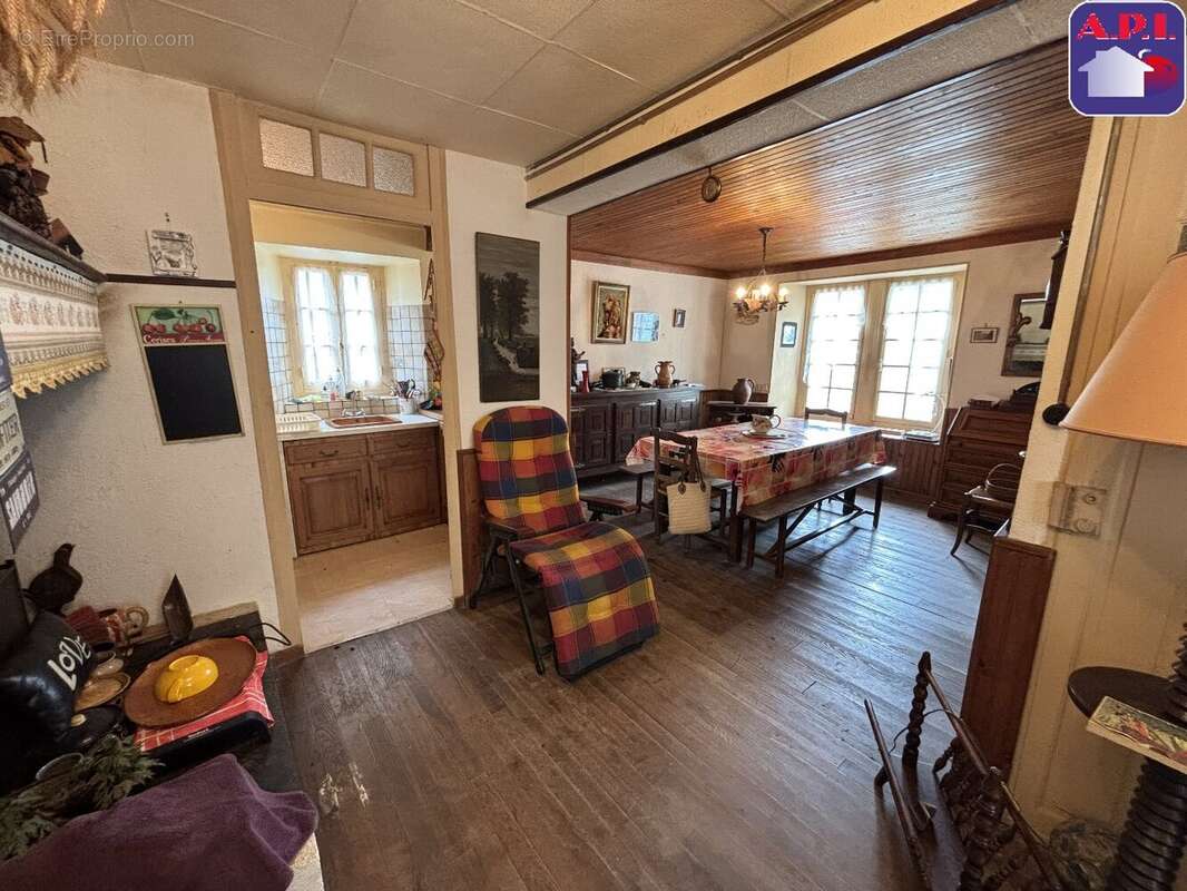 Maison à BELFORT-SUR-REBENTY