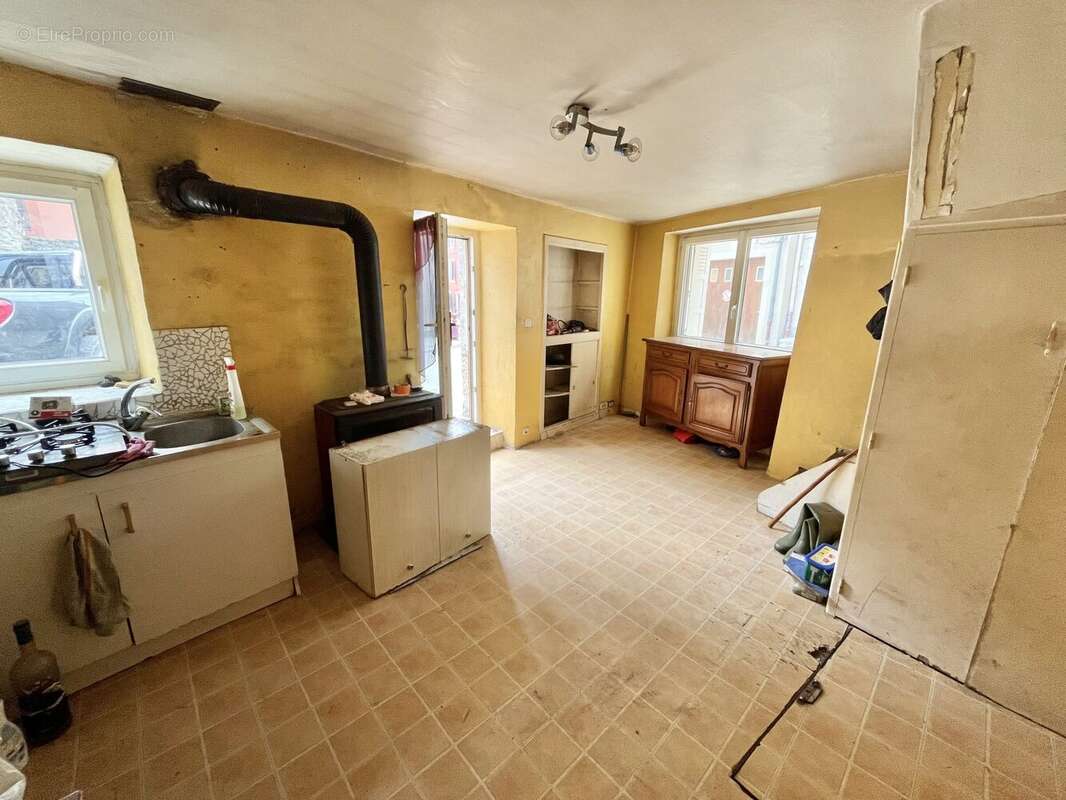 Maison à MARVEJOLS