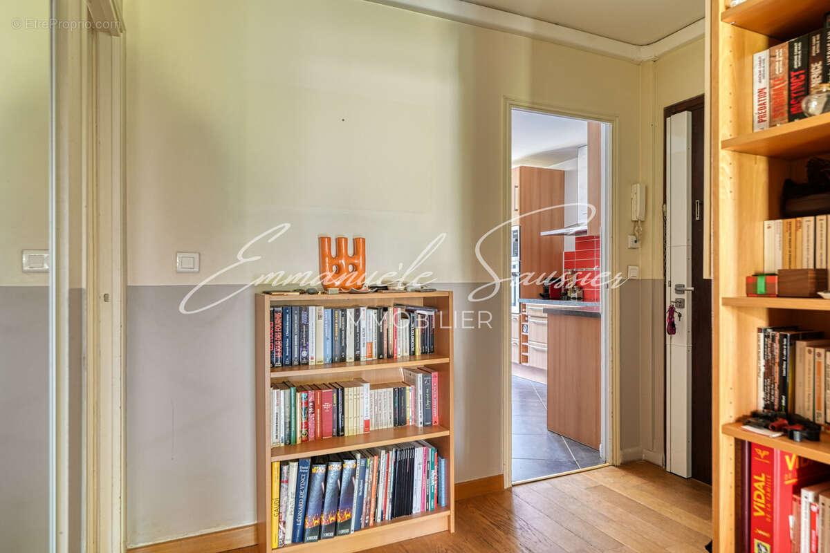 Appartement à VILLE-D'AVRAY