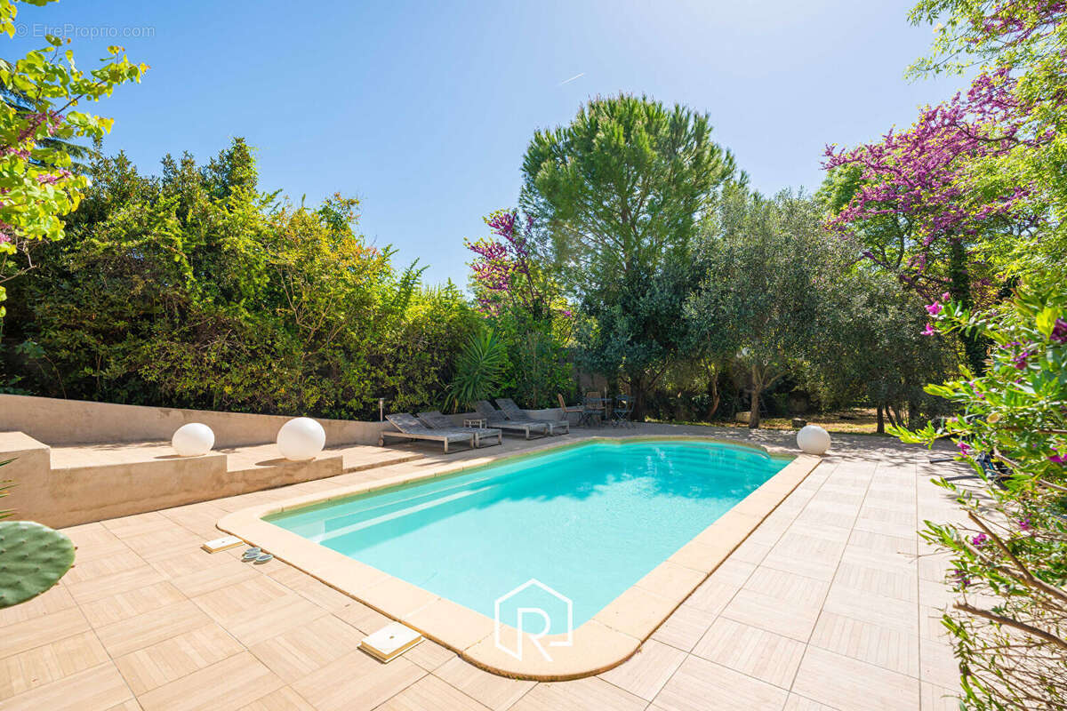 Maison à MARSEILLE-13E