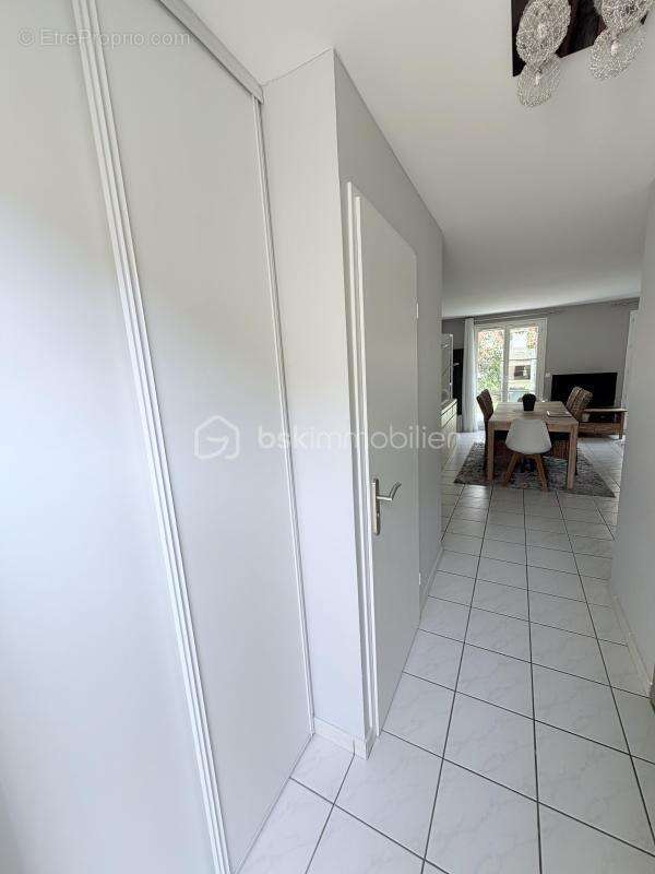 Maison à CORBEIL-ESSONNES