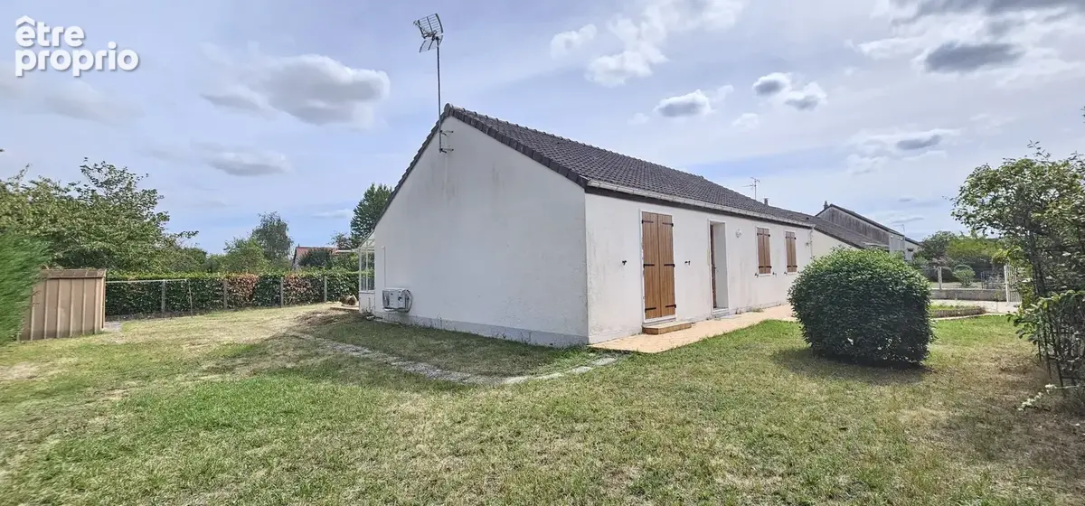 Maison de plain-pied avec jardin arboré - Joué-lès-Tours - photo 11
