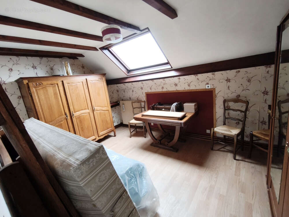 Maison à AVESNES-LE-COMTE