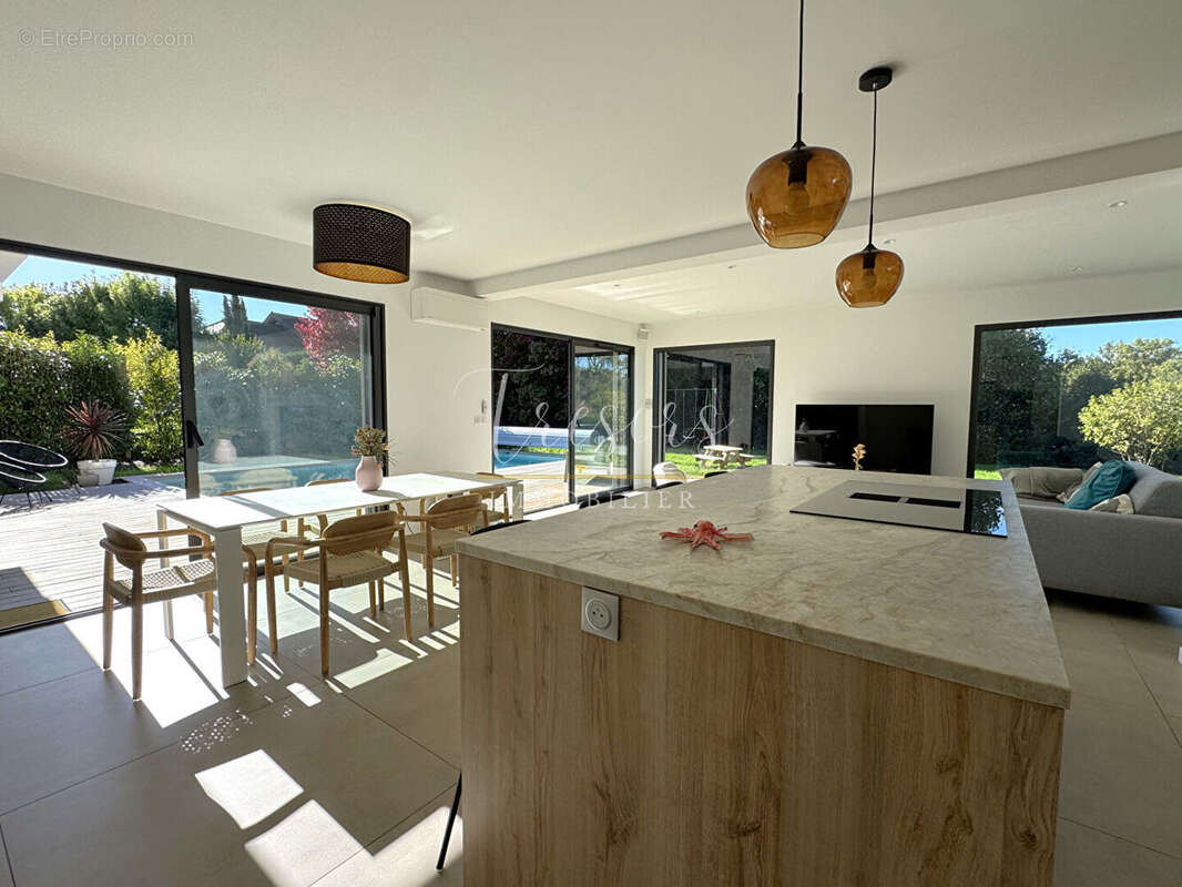 Maison à ANNECY-LE-VIEUX