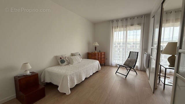 Appartement à LEVALLOIS-PERRET