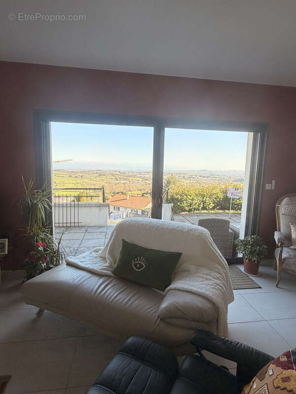 Villa contemporaine d’exception de 208m2   Vue panoramique, calme absolu et prestations haut de gamme - photo 12