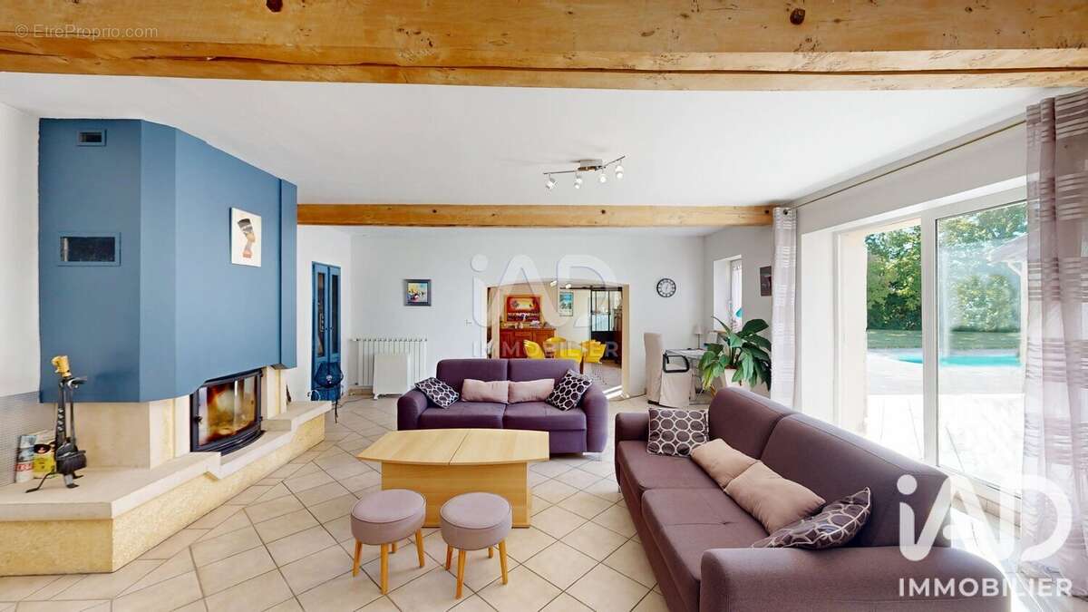 Maison 216 m² à Gaillac  - photo 5