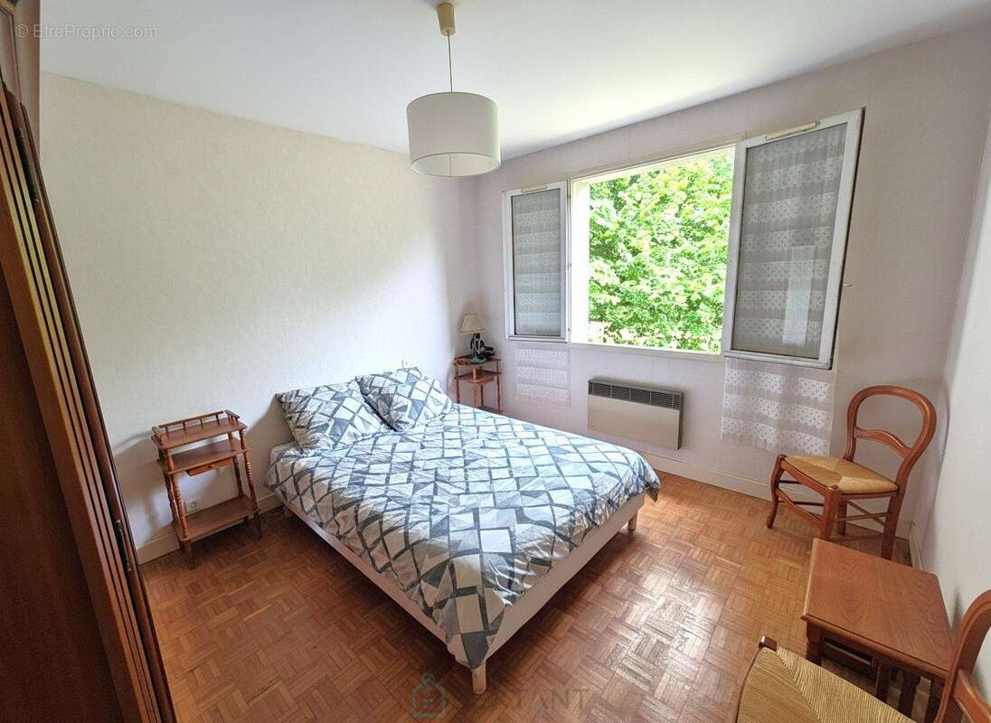 Maison sur parcelle constructible de 1100 m² - photo 6