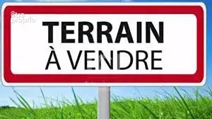 Grand terrain à bâtir divisible de 2500m2 proche des commodités et des écoles - photo 3