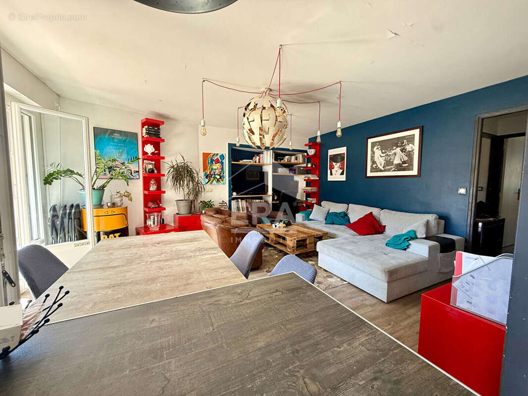 Appartement à LE CANNET