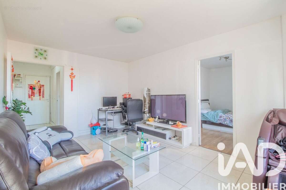 Photo 2 - Appartement à EPINAY-SUR-SEINE