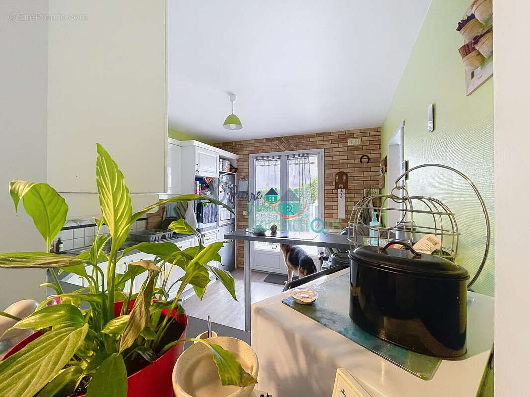 Maison à VILLEQUIER