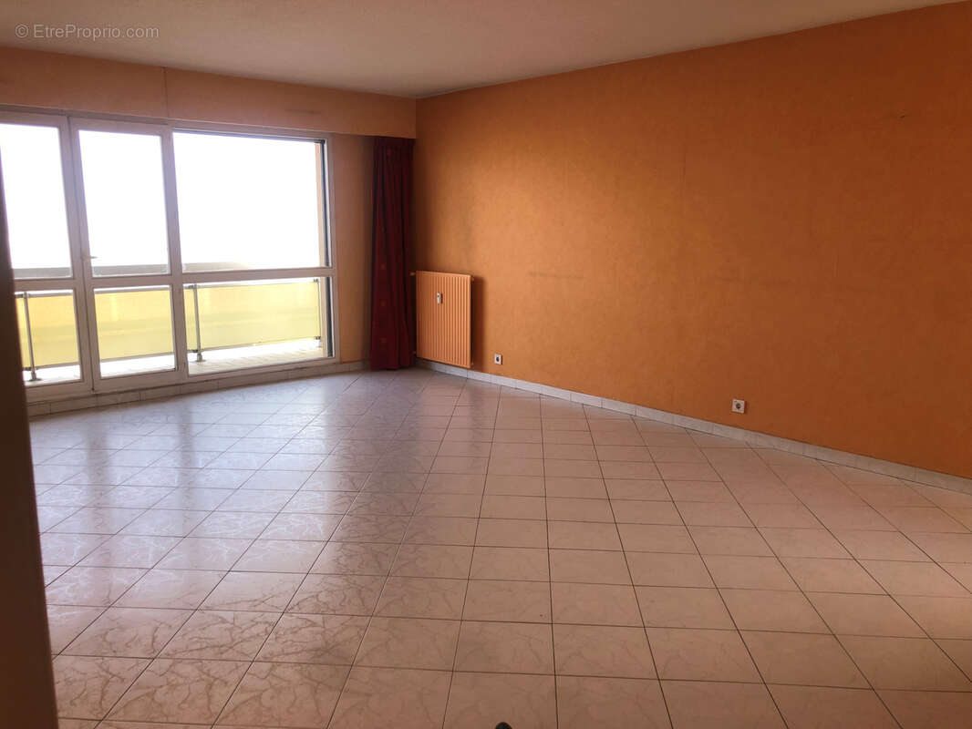 Appartement à MELUN