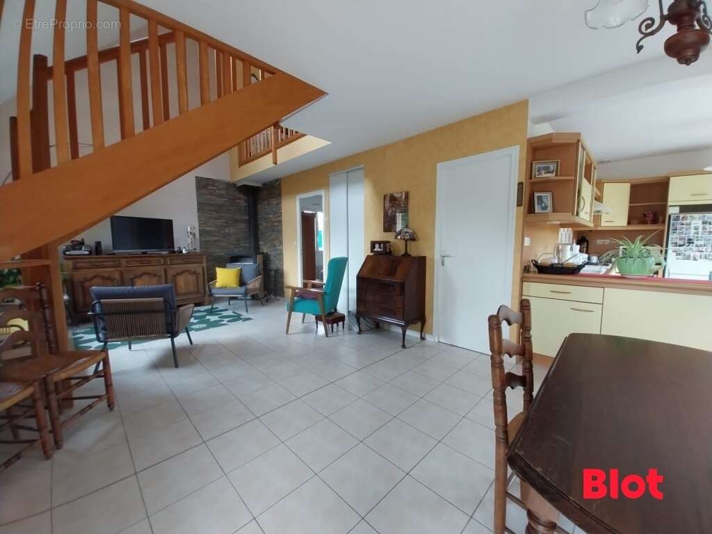 Maison à GUIPRY