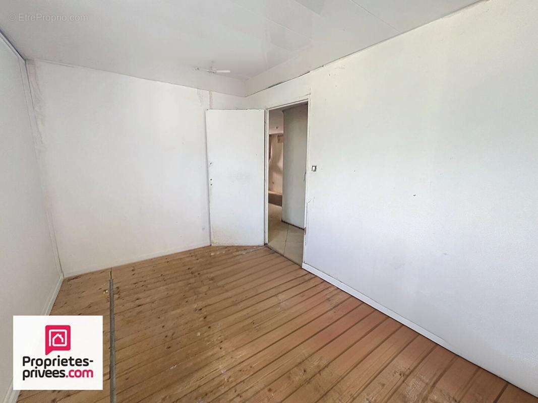 Rians local commercial + t2 terrasse + terrain - photo 15