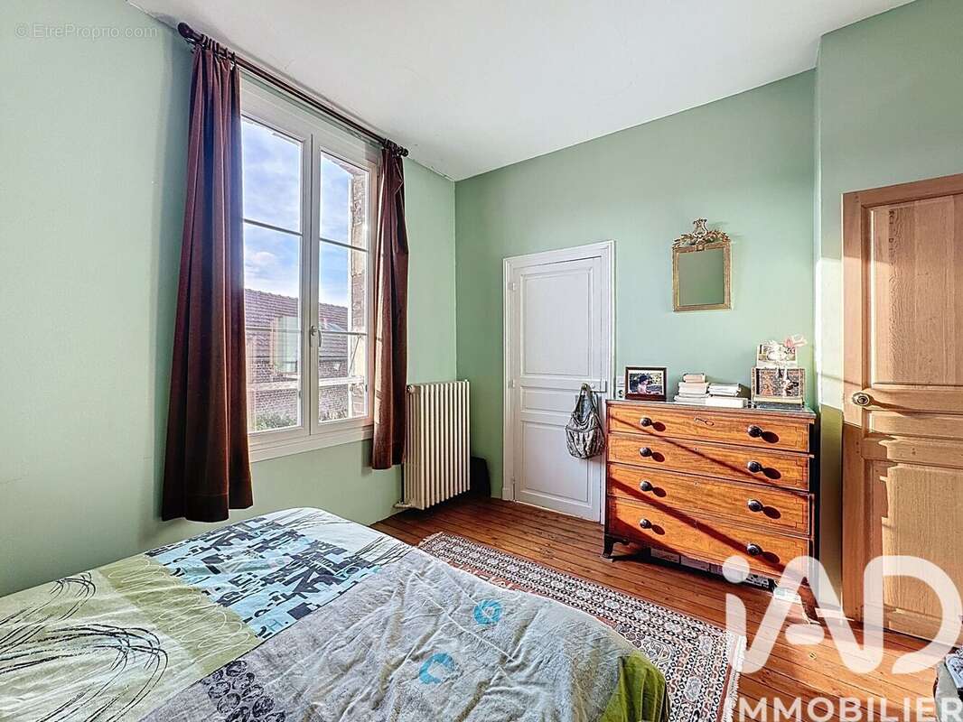 Photo 7 - Maison à VILLERS-COTTERETS