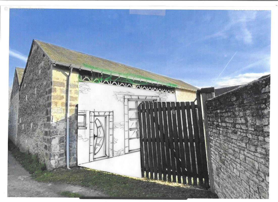 Maison à LENCLOITRE