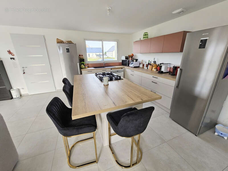 Maison à AZAY-SUR-CHER