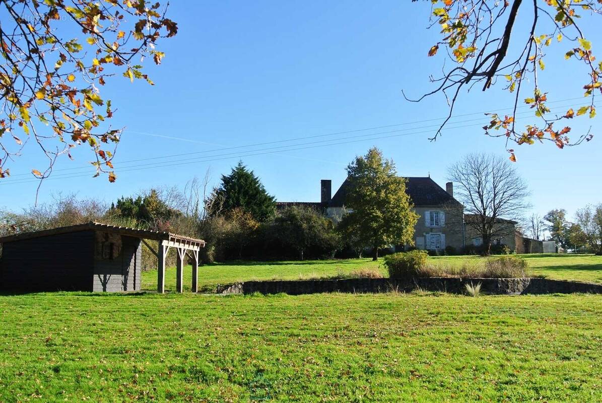 Maison à L&#039;ISLE-JOURDAIN