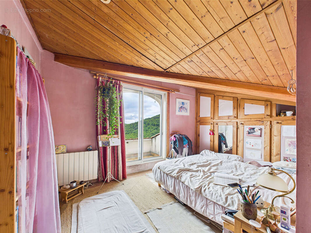 Maison à SAINT-FELICIEN