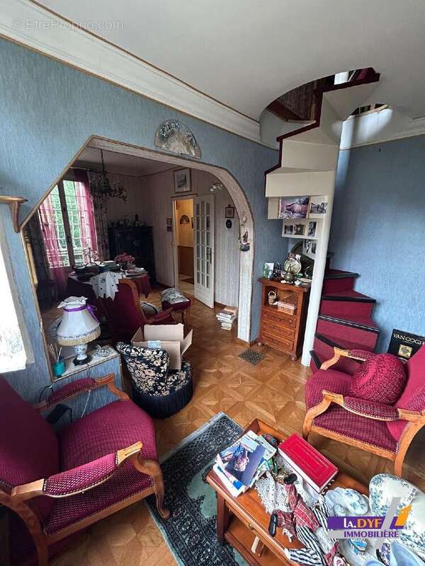 Maison à VAUJOURS