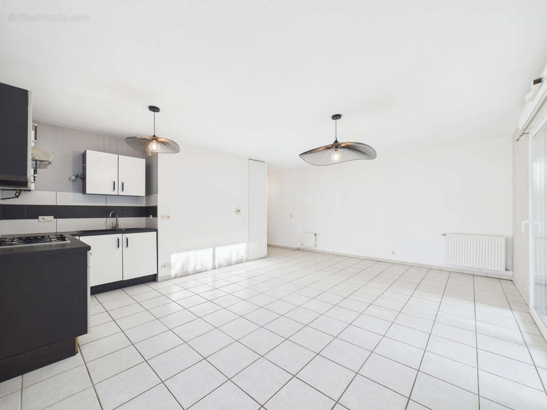 Appartement à COGNIN