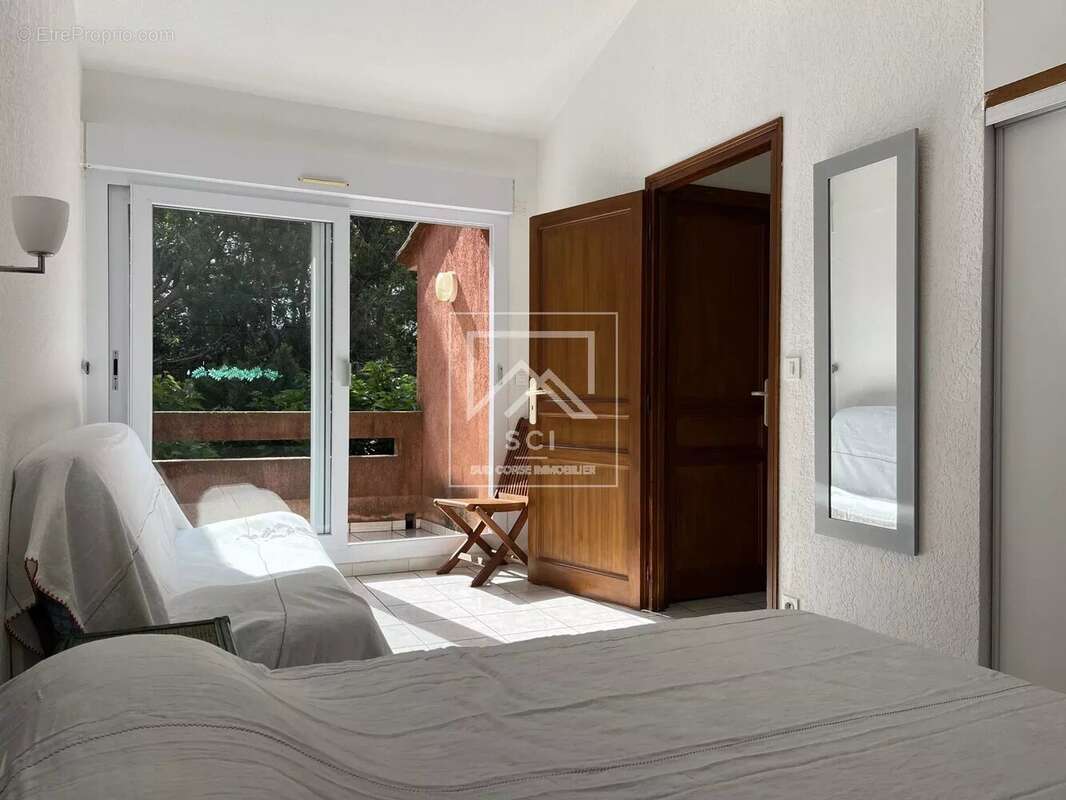 Appartement à LECCI