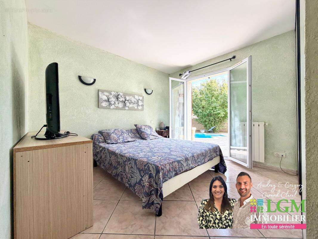 Maison de plain-pied, 4 chambres, piscine, 1000m2 de terrain, au calme, proche du centre - photo 15