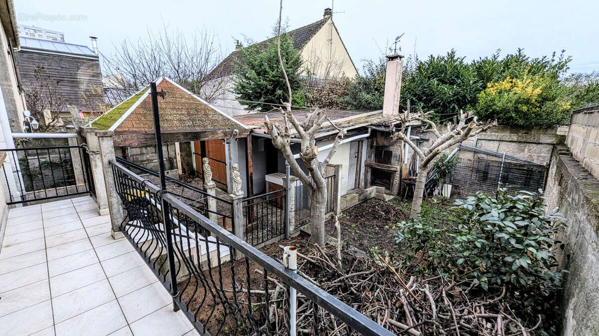 Maison à SAINT-DENIS